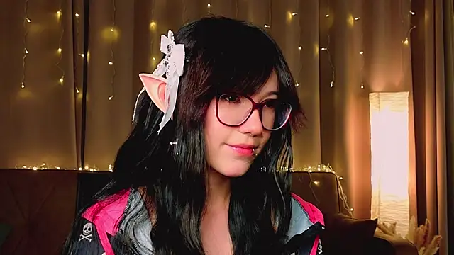 LaveraBadlam online show from 01/15/26, 06:55