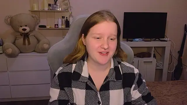 Ol1via online show from 03/22/26, 04:54