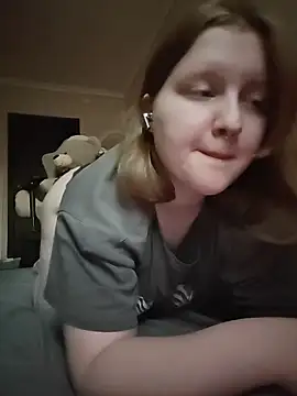 Ol1via online show from 05/17/26, 04:03