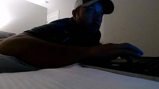 nuttincowboy online show from 05/19/26, 01:44