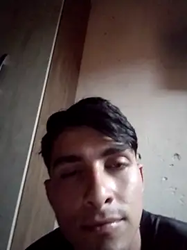 Snapshot of Fefe2805 chatting on 02/25/26, 08:29 Fefe2805 online show from 02/25/26, 08:29