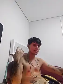 Snapshot of Fefe2805 chatting on 03/03/26, 01:12 Fefe2805 online show from 03/03/26, 01:12