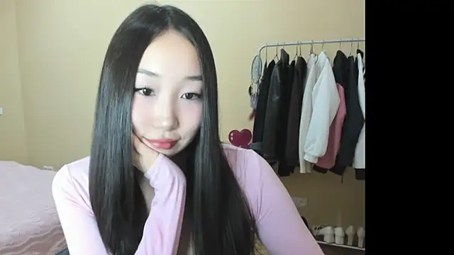 Snapshot of Amane_Yuki chatting on 03/24/26, 05:29 Amane Yuki online show from 03/24/26, 05:29