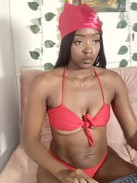 Nahomy-sm online show from 04/13/26, 11:32