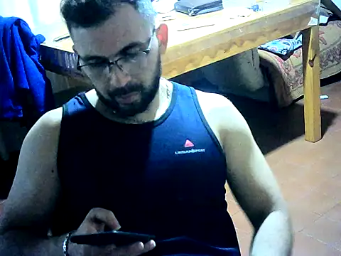 Snapshot of rudyranger chatting on 01/12/26, 09:42 rudyranger online show from 01/12/26, 09:42