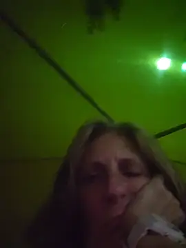 HotAzMilf online show from 04/19/26, 04:12