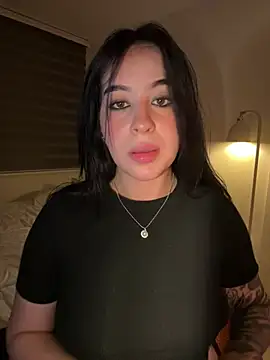 evelynrosess1 online show from 05/30/26, 12:08