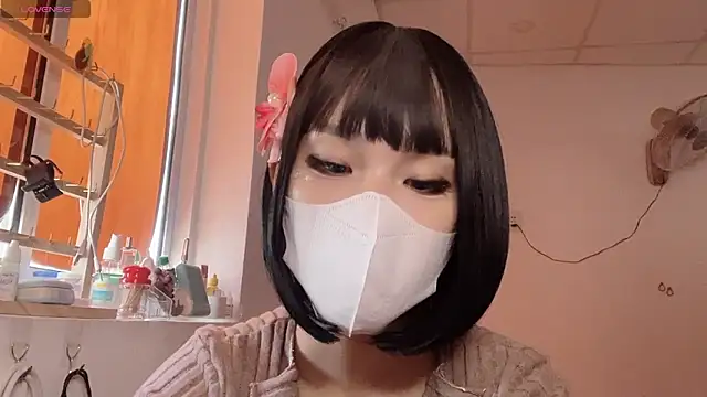 Tieu-May online show from 02/12/26, 06:41