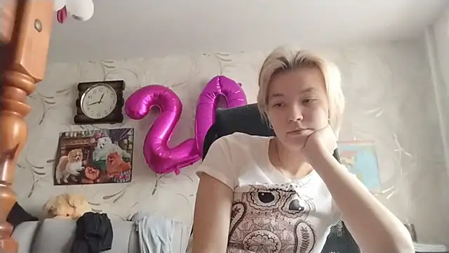 Kirawannavibe online show from 01/10/26, 08:38