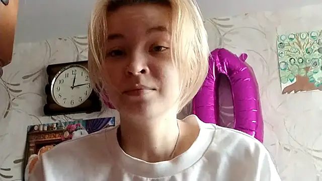 Kirawannavibe online show from 01/14/26, 08:09