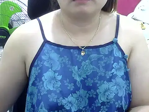 Sarah no land online show from 07/21/26, 02:52