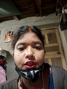 Snapshot of Horny-Rashi chatting on 02/17/26, 09:43 Horny-Rashi online show from 02/17/26, 09:43