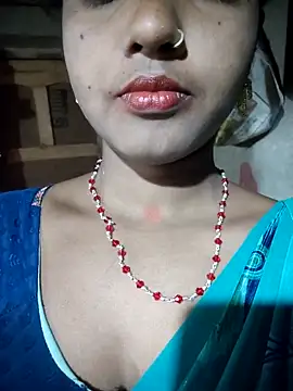 Snapshot of Horny-Rashi chatting on 02/24/26, 09:07 Horny-Rashi online show from 02/24/26, 09:07