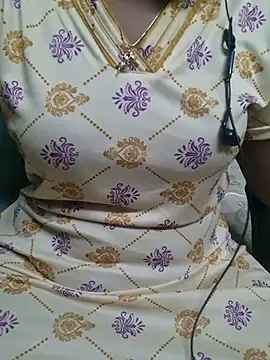 Snapshot of tamil-Diya90 chatting on 01/12/26, 07:08 tamil-Diya90 online show from 01/12/26, 07:08