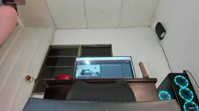 nickytabitch online show from 06/16/26, 01:41