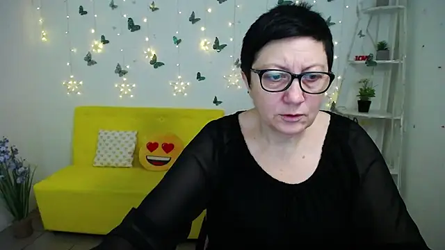 EmilyL0ve online show from 02/21/26, 06:25