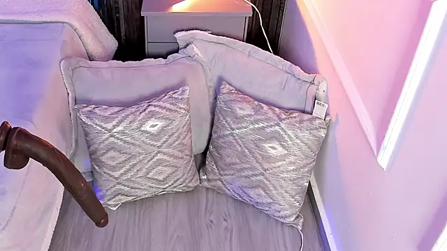 Ariablakee online show from 01/12/26, 08:03