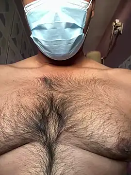 Snapshot of Lucky___05 chatting on 01/11/26, 04:17 Lucky 05 online show from 01/11/26, 04:17