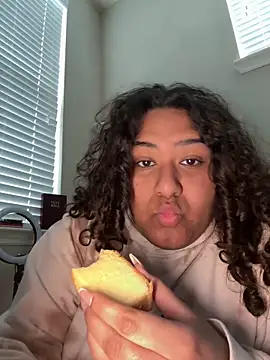 Angeliccreamyrican online show from 02/28/26, 04:08