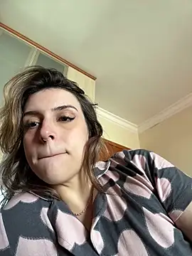 BarbieHotBrazil online show from 04/14/26, 06:47