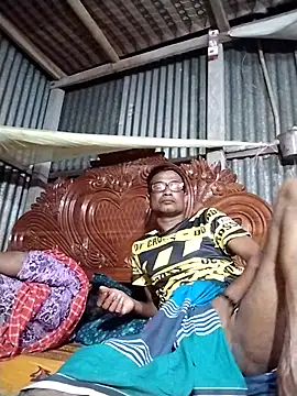 Hot-headed online show from 04/12/26, 04:56