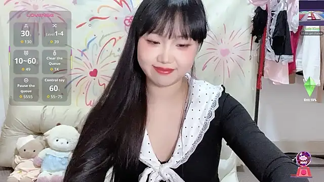 xiaoguai99 online show from 04/06/26, 10:49