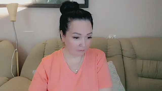 Snapshot of infinity_loveliness chatting on 11/11/25, 07:52 infinity loveliness online show from 11/11/25, 07:52