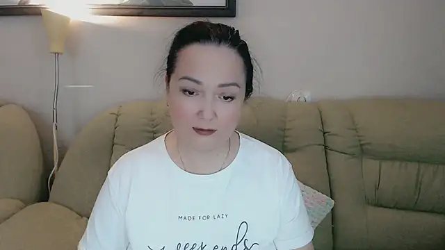 Snapshot of infinity_loveliness chatting on 12/19/25, 07:15 infinity loveliness online show from 12/19/25, 07:15