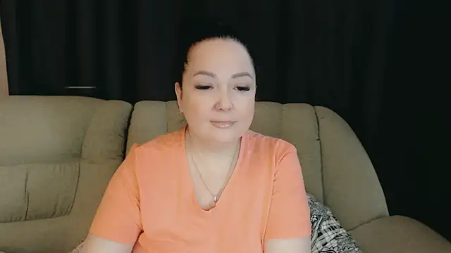 infinity loveliness online show from 02/01/26, 08:13