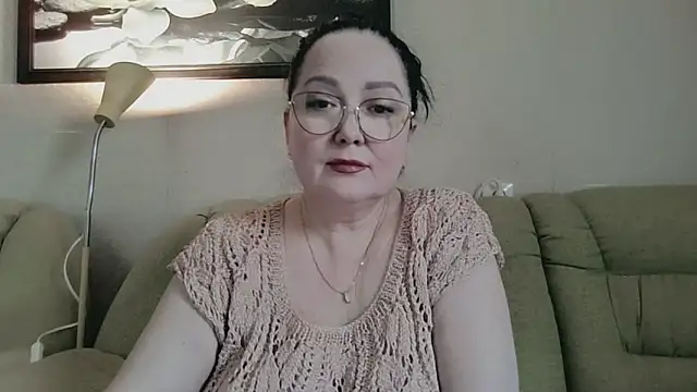 infinity loveliness online show from 05/10/26, 06:51