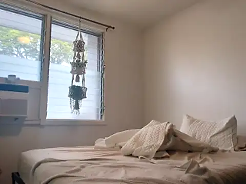 Erikaz2025 online show from 01/06/26, 12:03