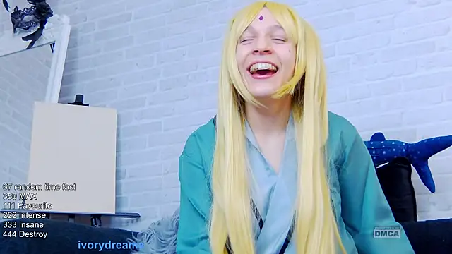 IvoryDreams online show from 10/02/25, 07:54