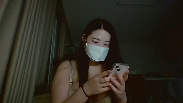 Snapshot of Ssun0612 chatting on 02/26/26, 06:18 Ssun0612 online show from 02/26/26, 06:18
