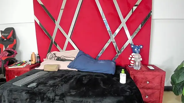 aishaxht online show from 03/25/26, 09:10