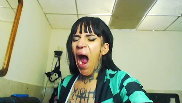 jazmin wolf online show from 03/22/26, 01:03