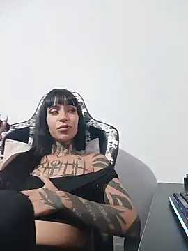 jazmin wolf online show from 06/24/26, 12:53