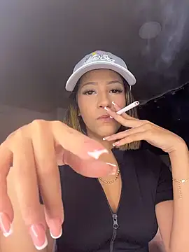vicky bass  online show from 07/06/26, 12:18