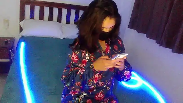 Snapshot of cubomarina chatting on 01/12/26, 07:46 cubomarina online show from 01/12/26, 07:46