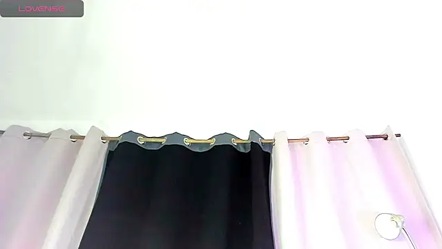 Megan VixenX online show from 02/26/26, 09:03