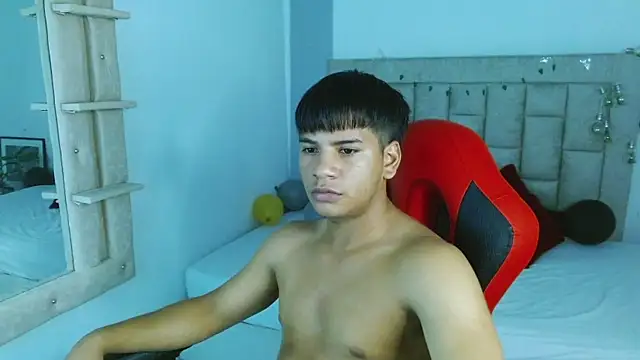 Snapshot of Jay_fox1 chatting on 01/12/26, 05:23 Jay fox1 online show from 01/12/26, 05:23