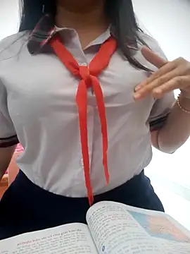 lina loveee online show from 03/18/26, 06:27