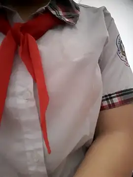 lina loveee online show from 04/13/26, 10:32