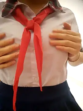 lina loveee online show from 04/15/26, 08:32