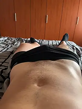 timidino03 online show from 06/18/26, 04:00