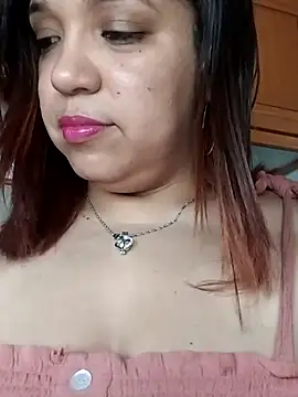 neenita69 online show from 01/15/26, 01:48