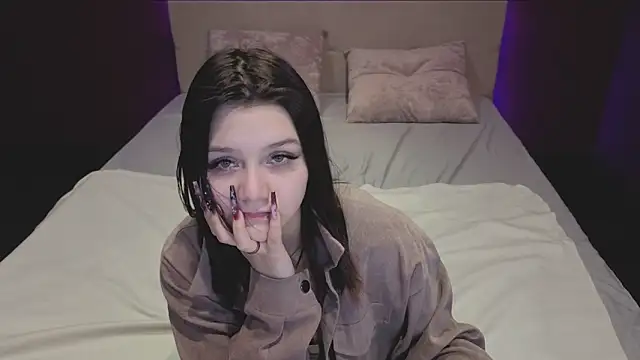 Snapshot of xxxnaughtyfoxyxxx chatting on 02/13/26, 10:22 xxxnaughtyfoxyxxx online show from 02/13/26, 10:22