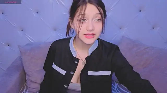 xxxnaughtyfoxyxxx online show from 05/29/26, 04:38