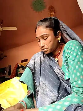 lodhi8080 online show from 02/09/26, 08:18