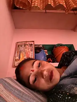 lodhi8080 online show from 04/10/26, 07:46