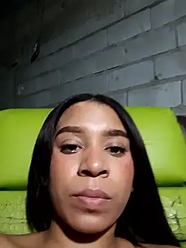 Snapshot of lucy_sluppy_hard chatting on 01/10/26, 06:04 lucy sluppy hard online show from 01/10/26, 06:04